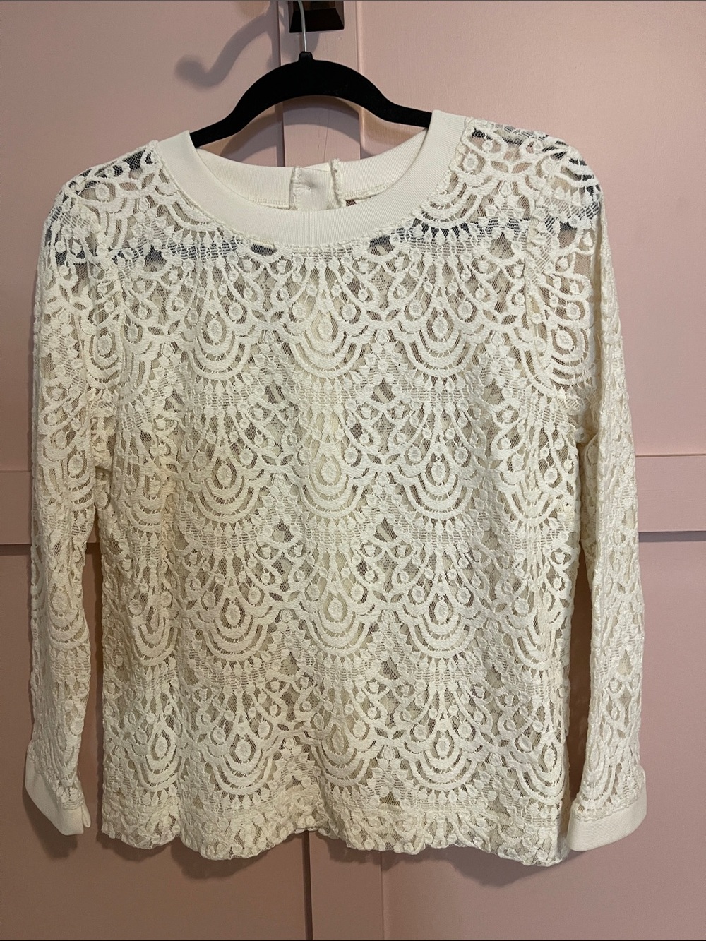 Women’s Ivory Lace Long-Sleeve Top